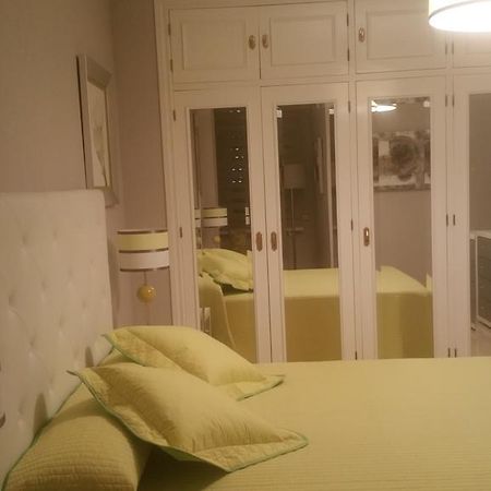 Apartamento Eduardo Dato Siviglia Esterno foto