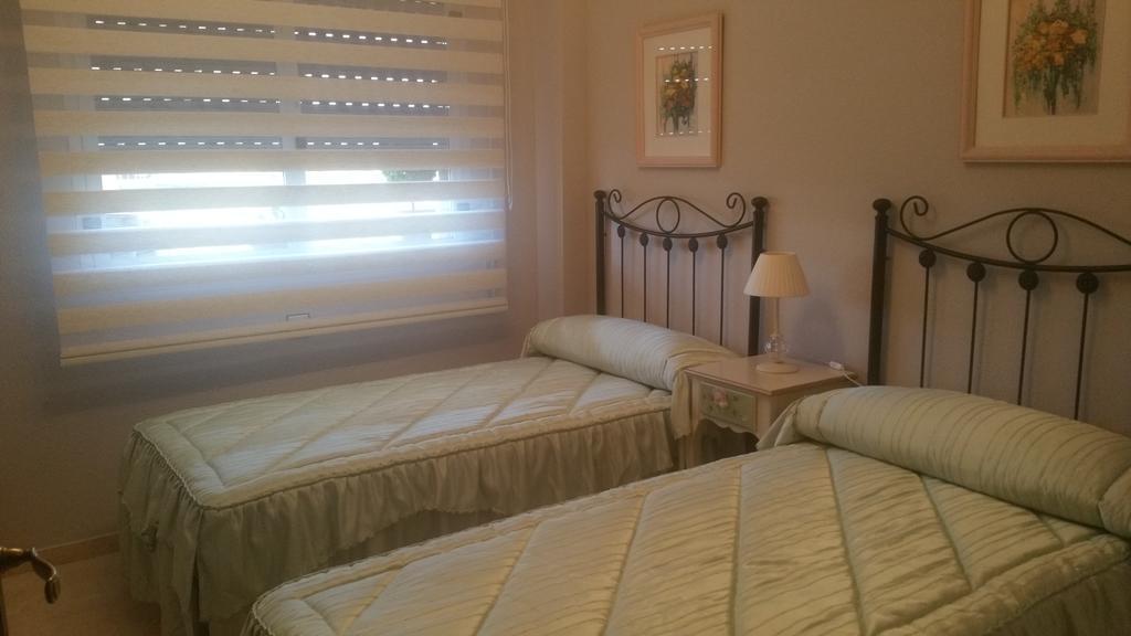 Apartamento Eduardo Dato Siviglia Esterno foto